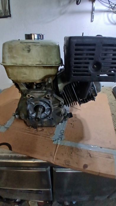 Silnik Honda GX390 13 KM
