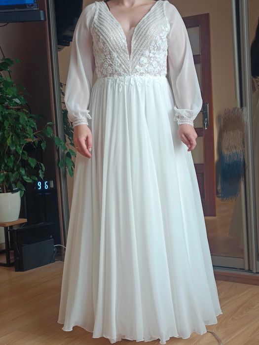 Sukienka ślubna muślin