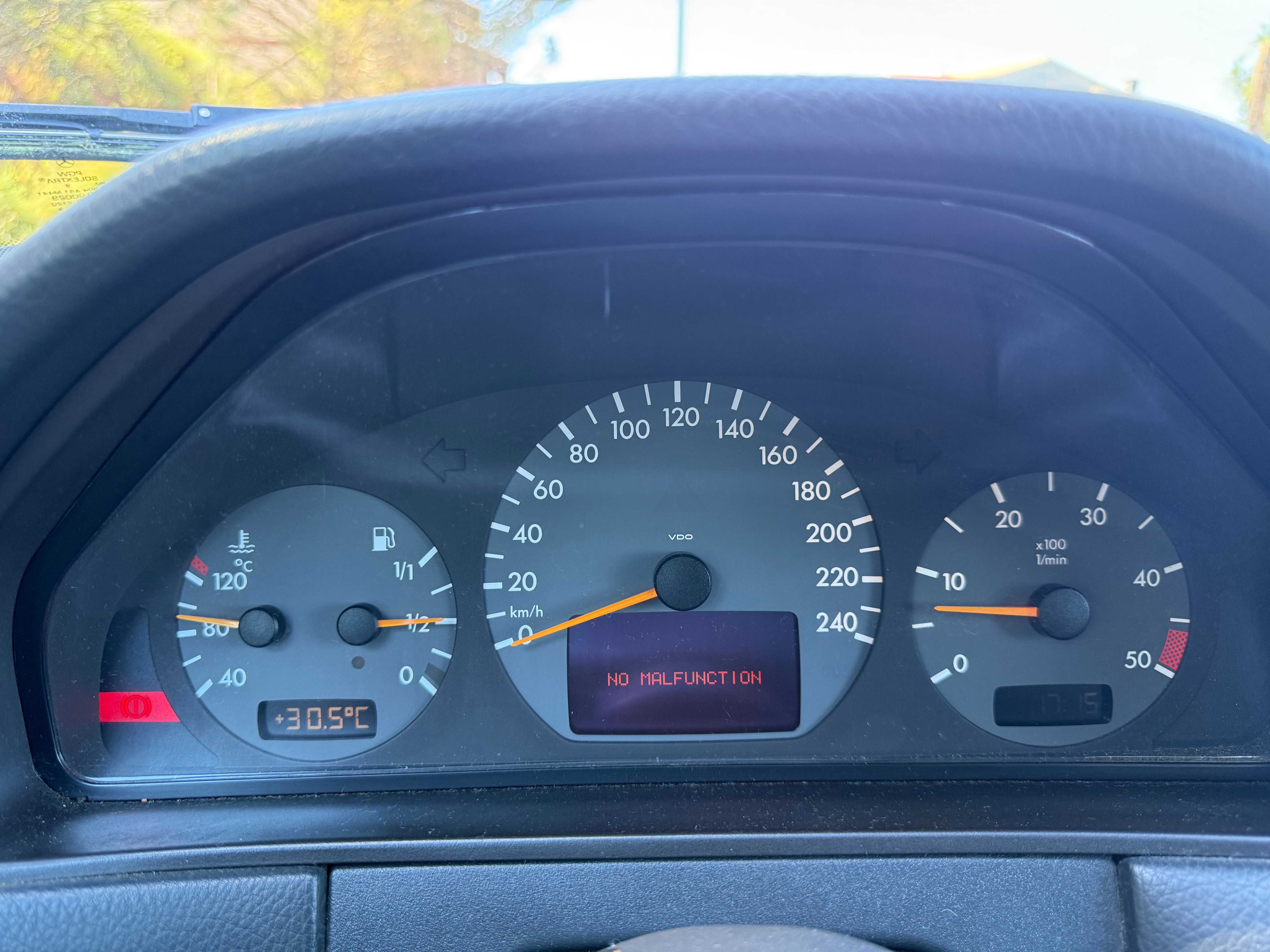 Mercedes E200 CDI Avantgarde - Nacional