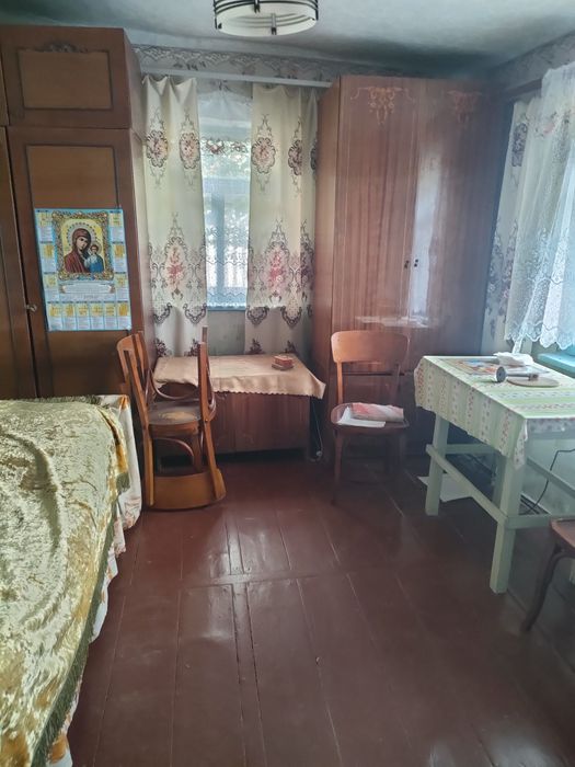 Будинок + земельна ділянка, Летичів, центр, 3/4 частки