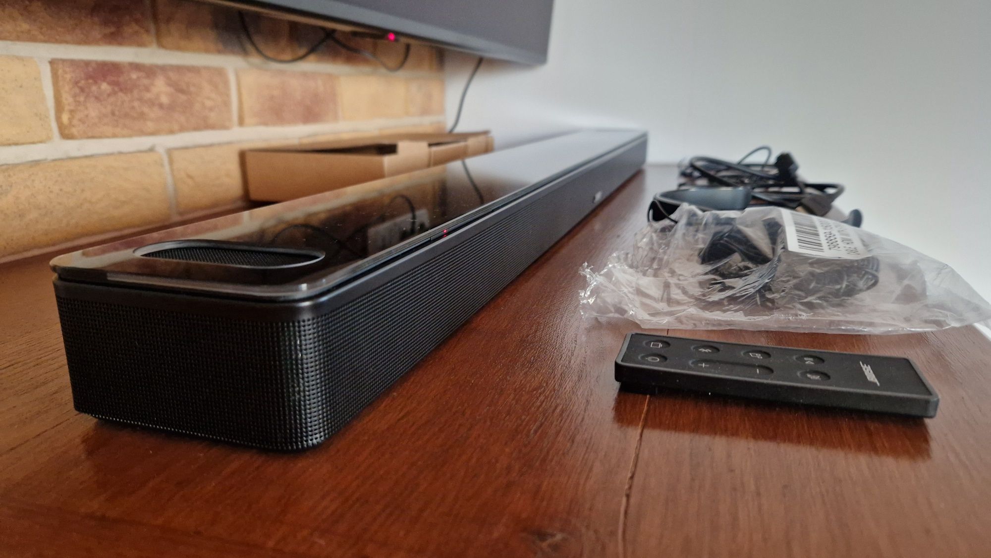 Soundbar Bose Smart Ultra + Subwoofer Bass Module 700