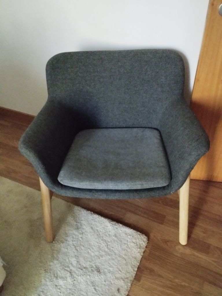 Poltrona  IKEA  cinza