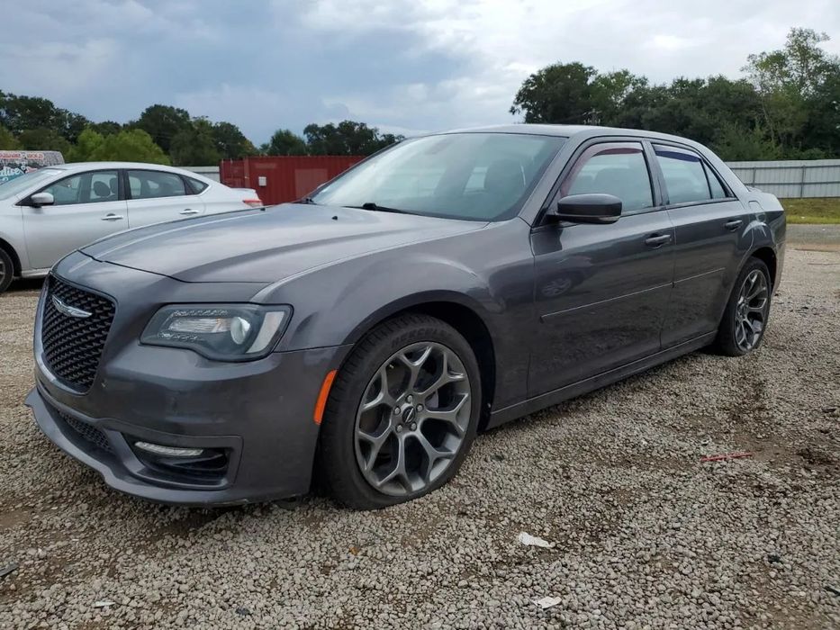 Chrysler 300s Duży amerykański sedan w drodze do Polski! Super Oferta