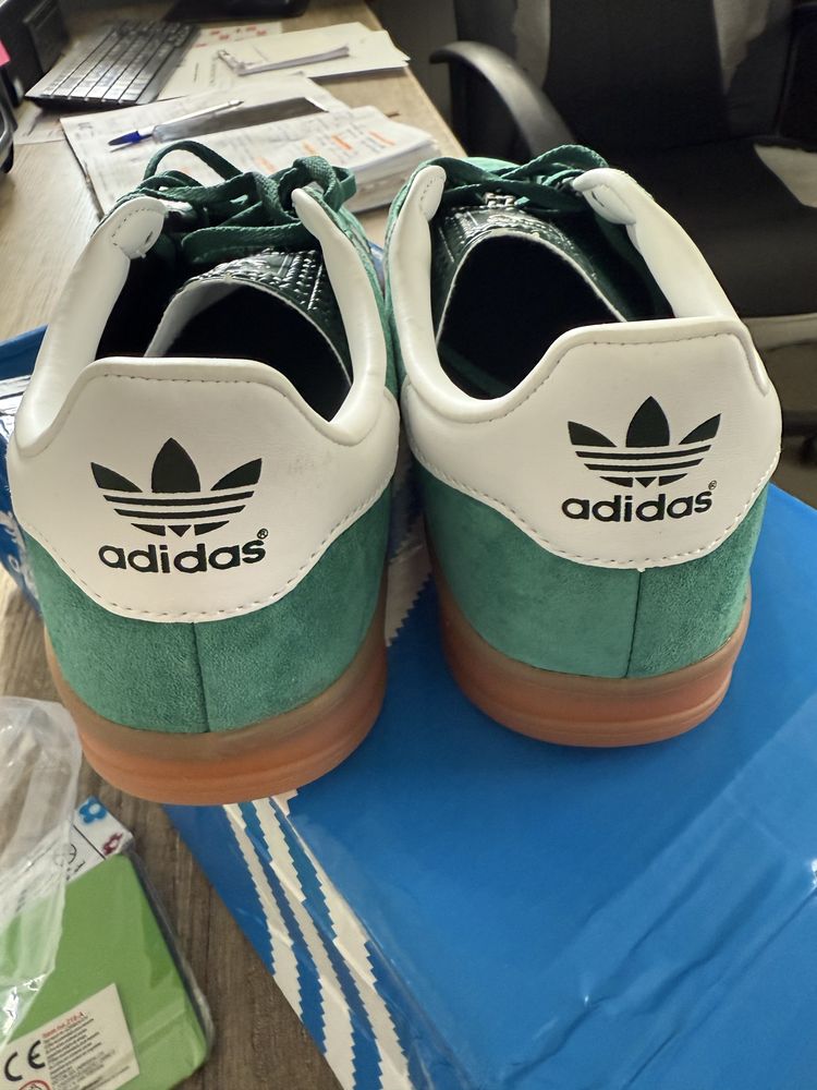 Adidas gazelle novos