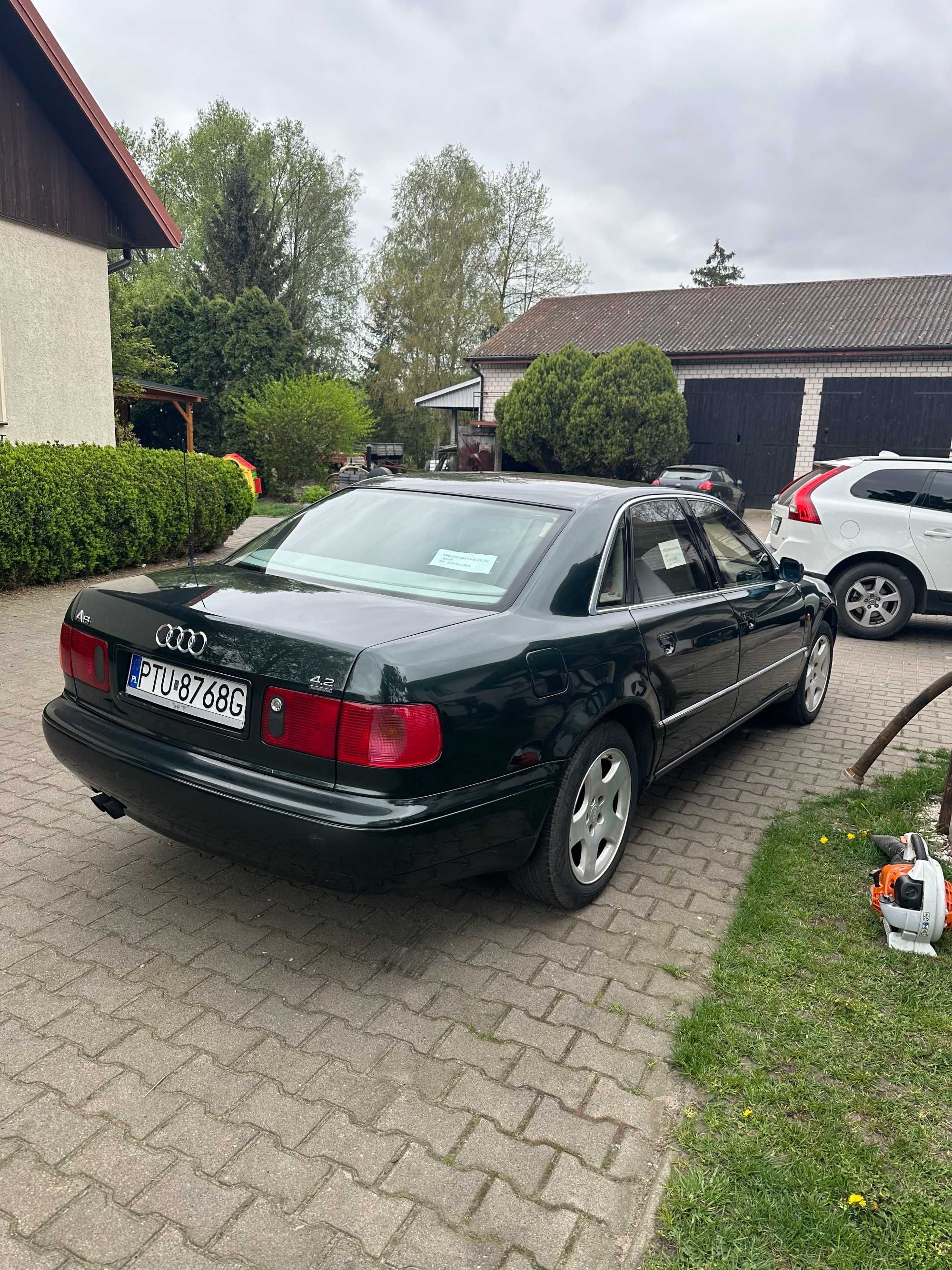 Audi A8 D2 1995r  Quattro .Bez gazu