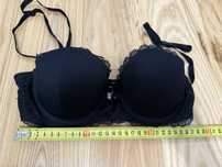 biustonosz Bardotka sexy Triumph Koronka 75B wieża Eiffla