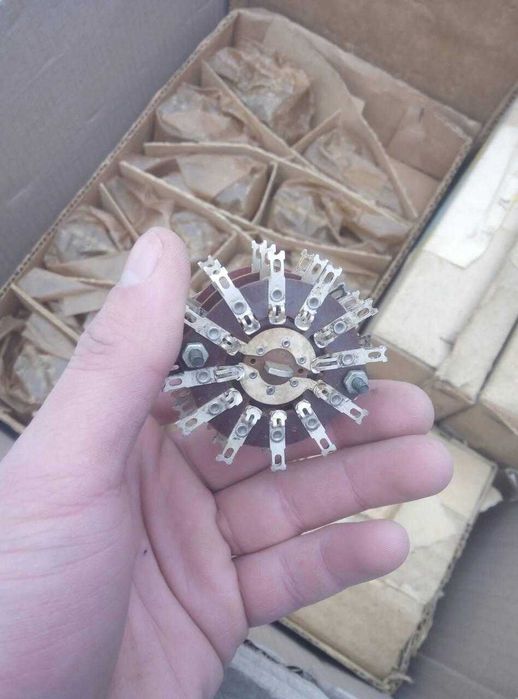 Переключатели  галетные. и программные