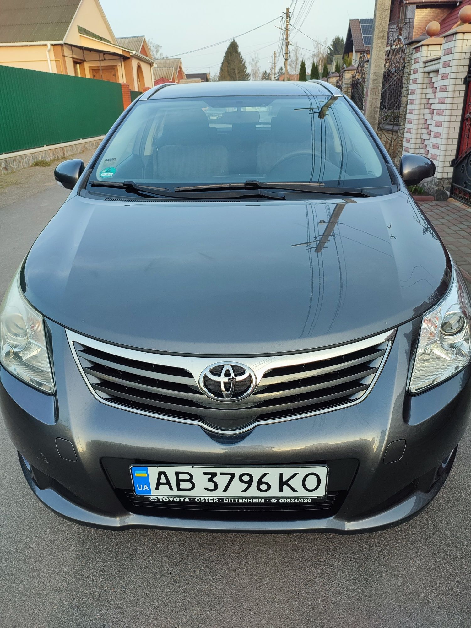 Продам Toyota Avensis 2011р