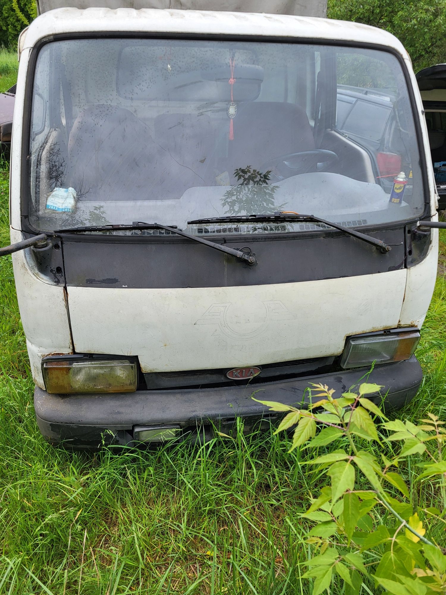 Kia k2700 Мерседес 123 240д розборка