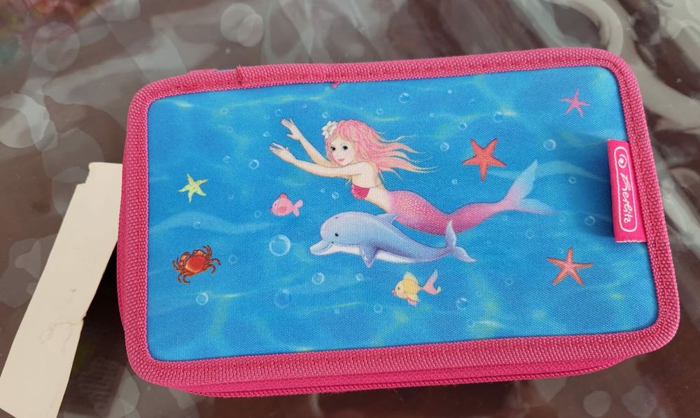 Piórnik Girl HERLITZ  23 części