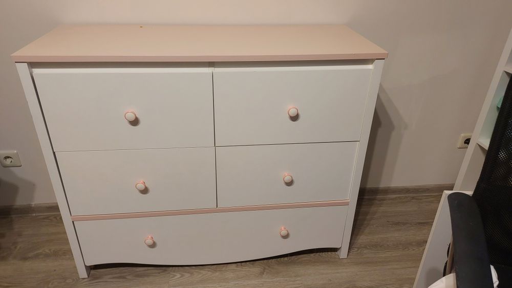 Meble dla dziewczynki