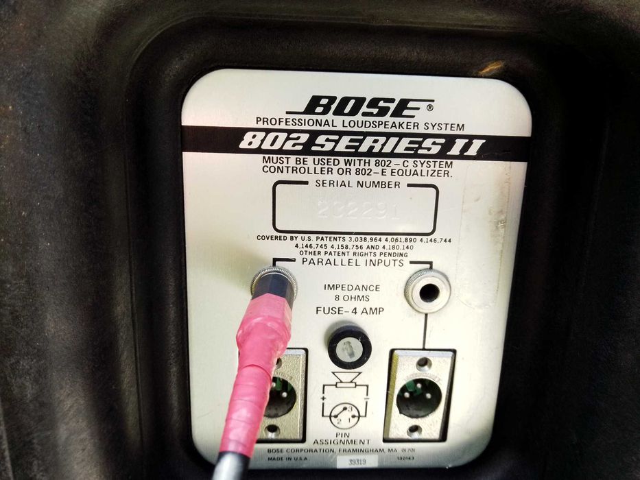 pa bose completo, com uma mesa amplificada e + 2 colunas excelente som