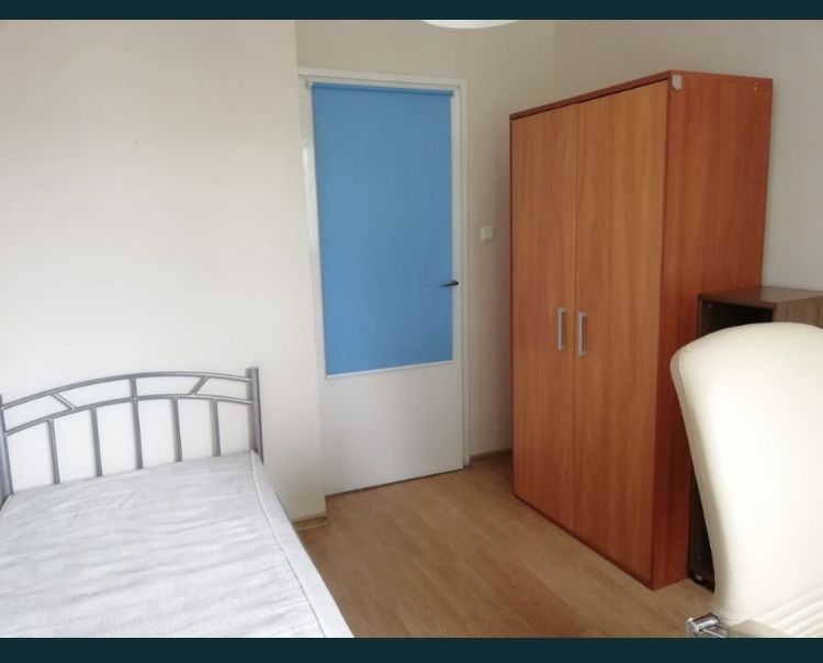 pokój dla studentki os. Helenka ul. Łapkowskiego  Zabrze 400 m od ŚUM