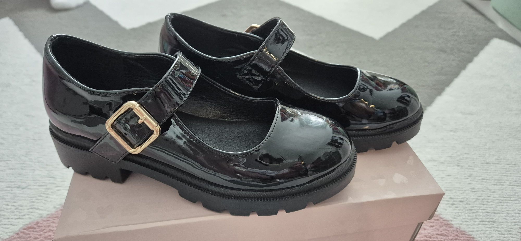 Buty lakierki eleganckie 34 dla dziewczynki