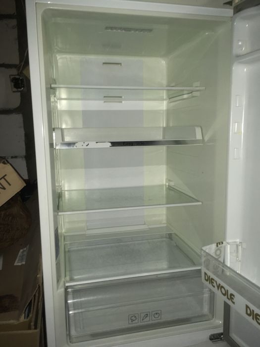 Lodówka Samsung z zamrażalnikiem dolnym Biała