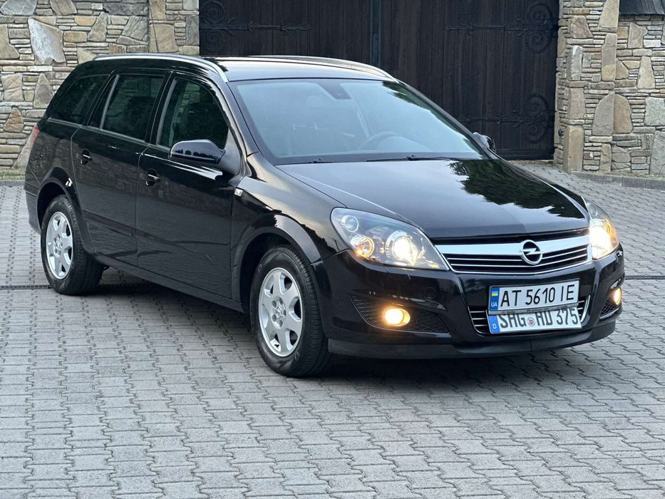 Продається гарний автомобіль