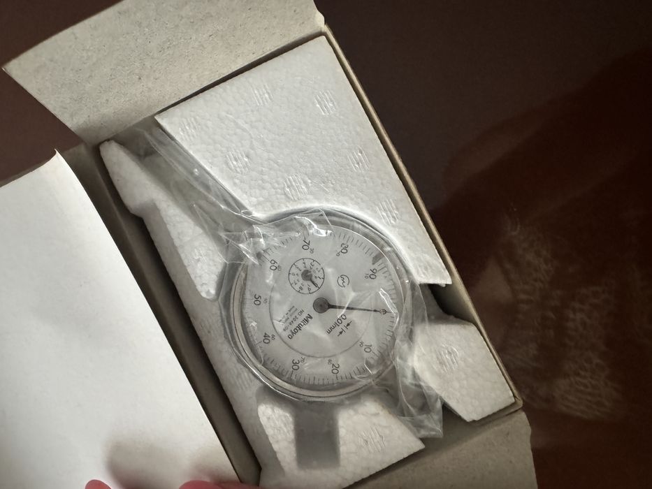 Механічний індикатор годинниковий Mitutoyo 2046-08 2046ЕВ-08