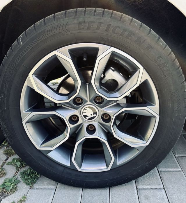 Диски Skoda Octavia А7 RS з резиною
