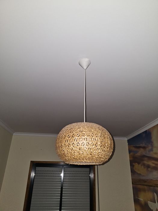 Vendo candeeiro bege