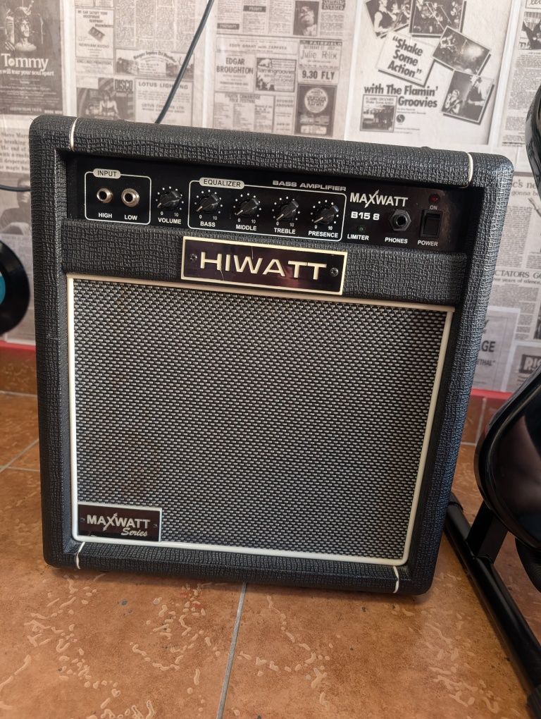 Gitara basowa Washburn komplet piec wzmacniacz combo basowe Hiwatt