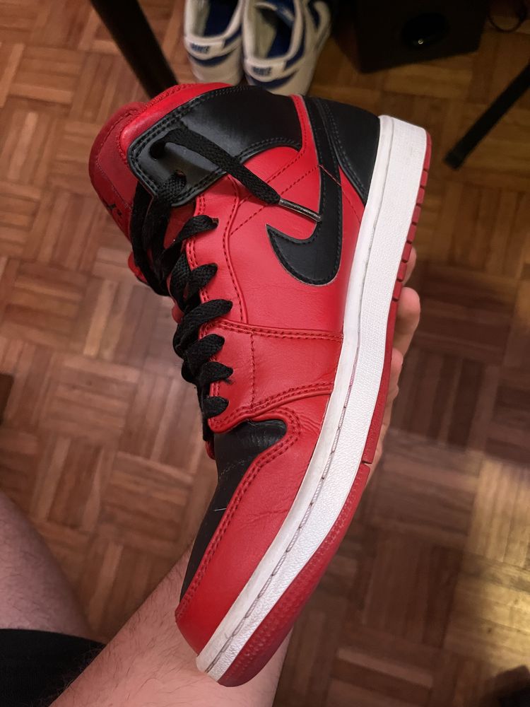 Jordan 1 Mid Reverse Bred (2021)