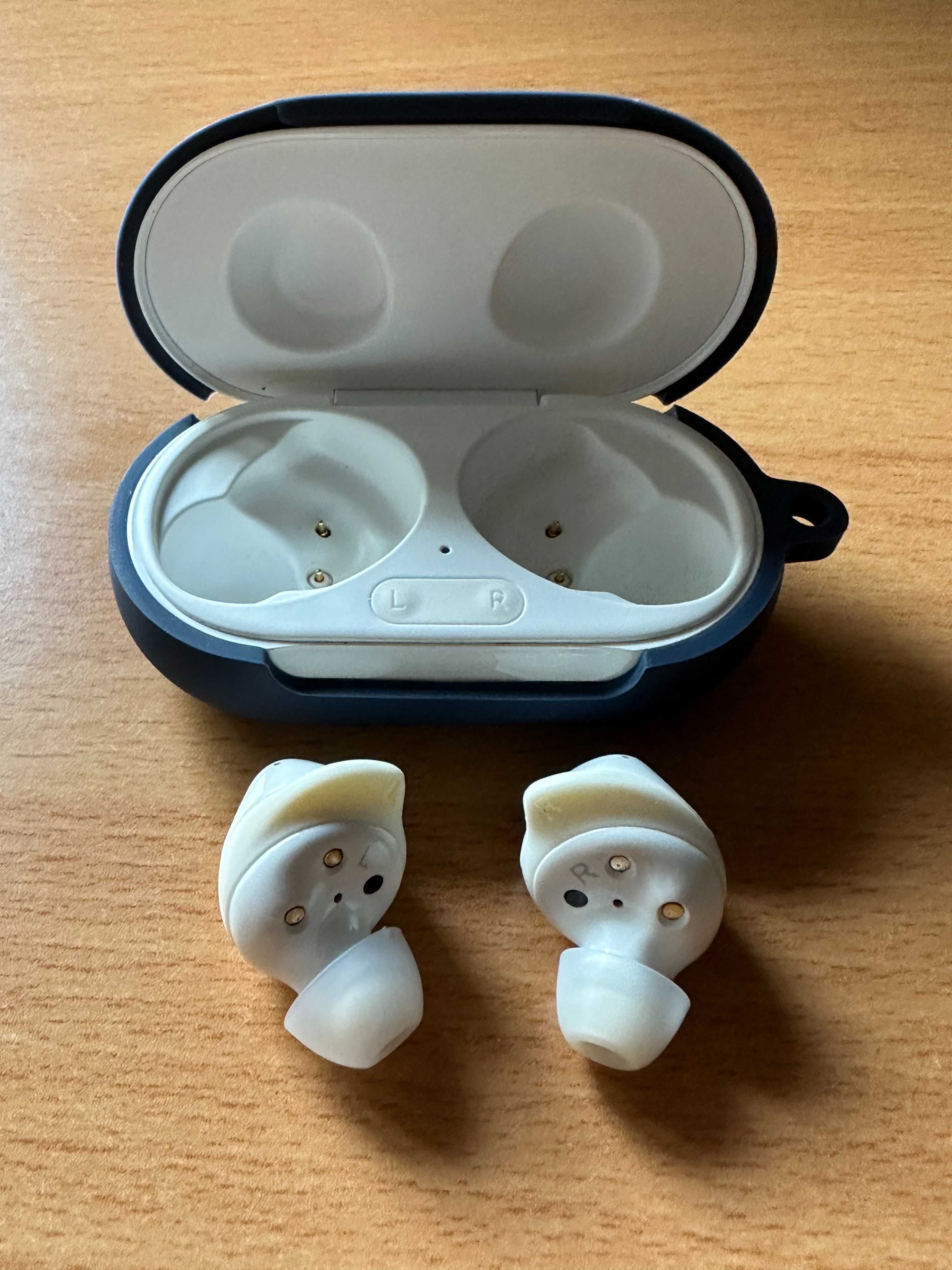 Samsung Galaxy Buds + c/ capa de proteção