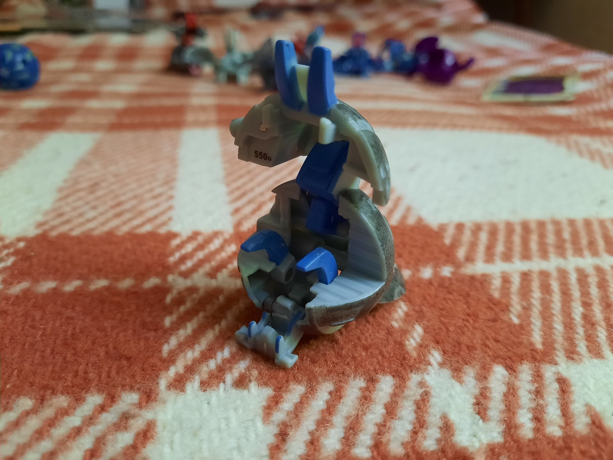 Figurka Bakugan Scraper Haos