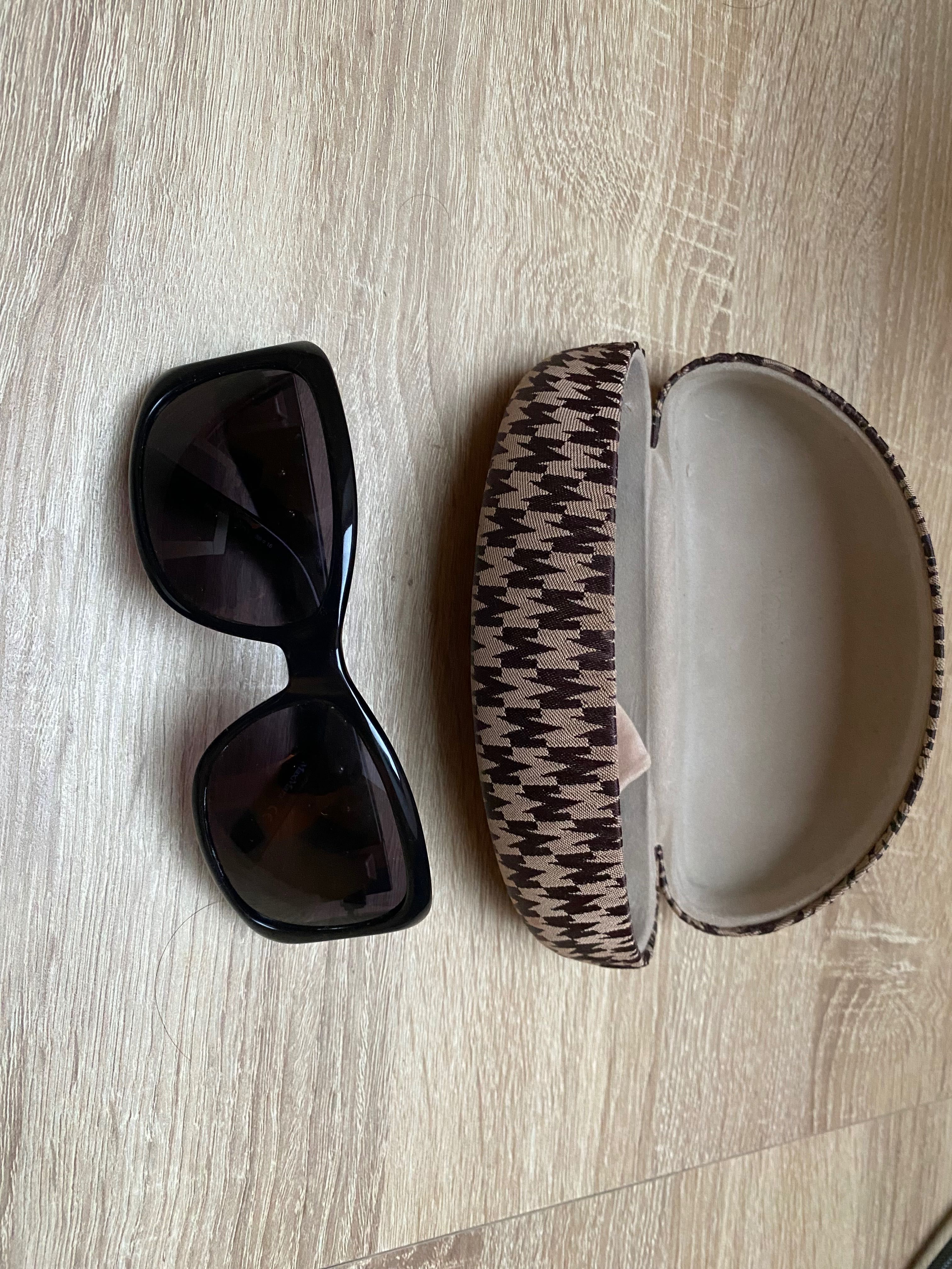 Damskie okulary przeciwsłoneczne Max Mara