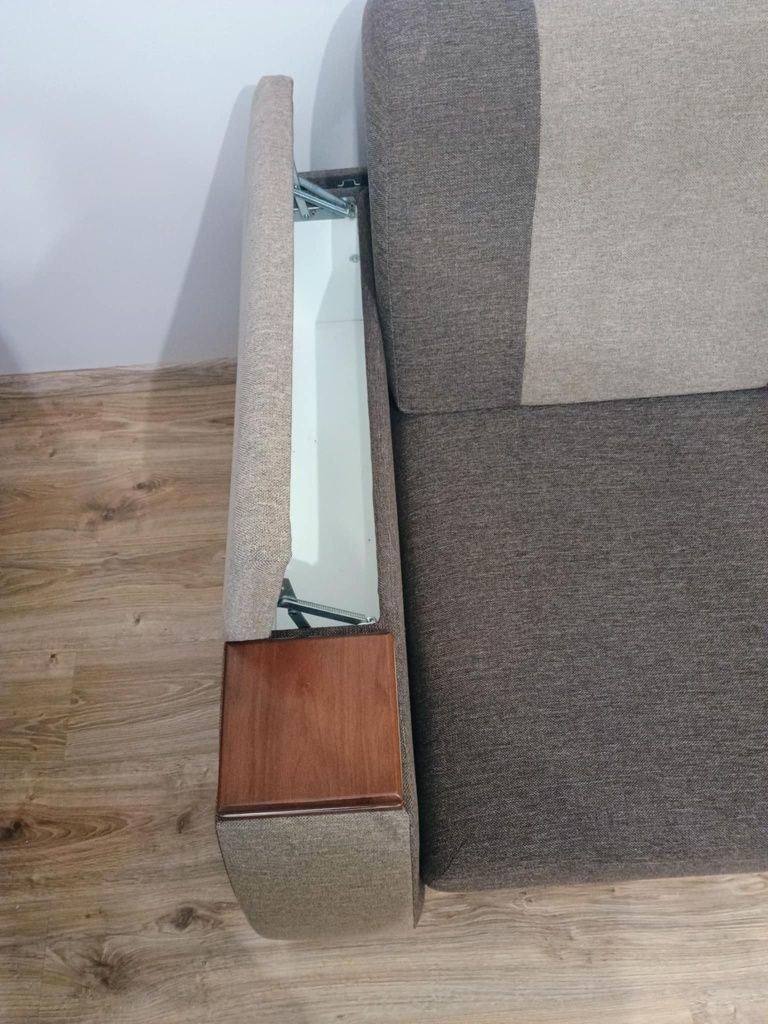 Narożnik z funkcją spania  stan idealny