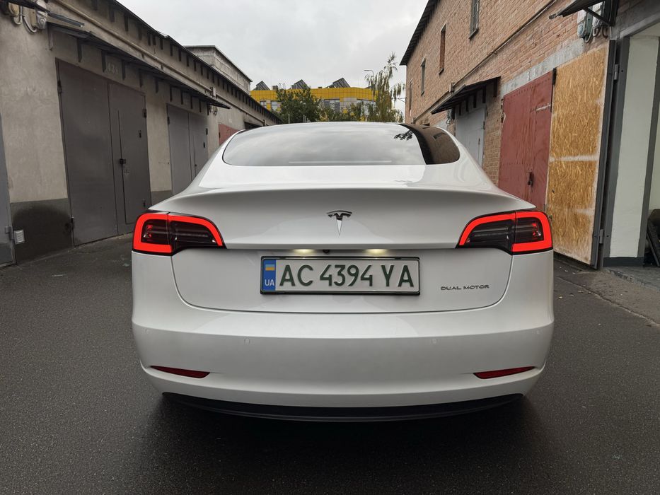 Європейська Tesla 3 Long Range на гарантії! Не фарбована! З Німечинни!