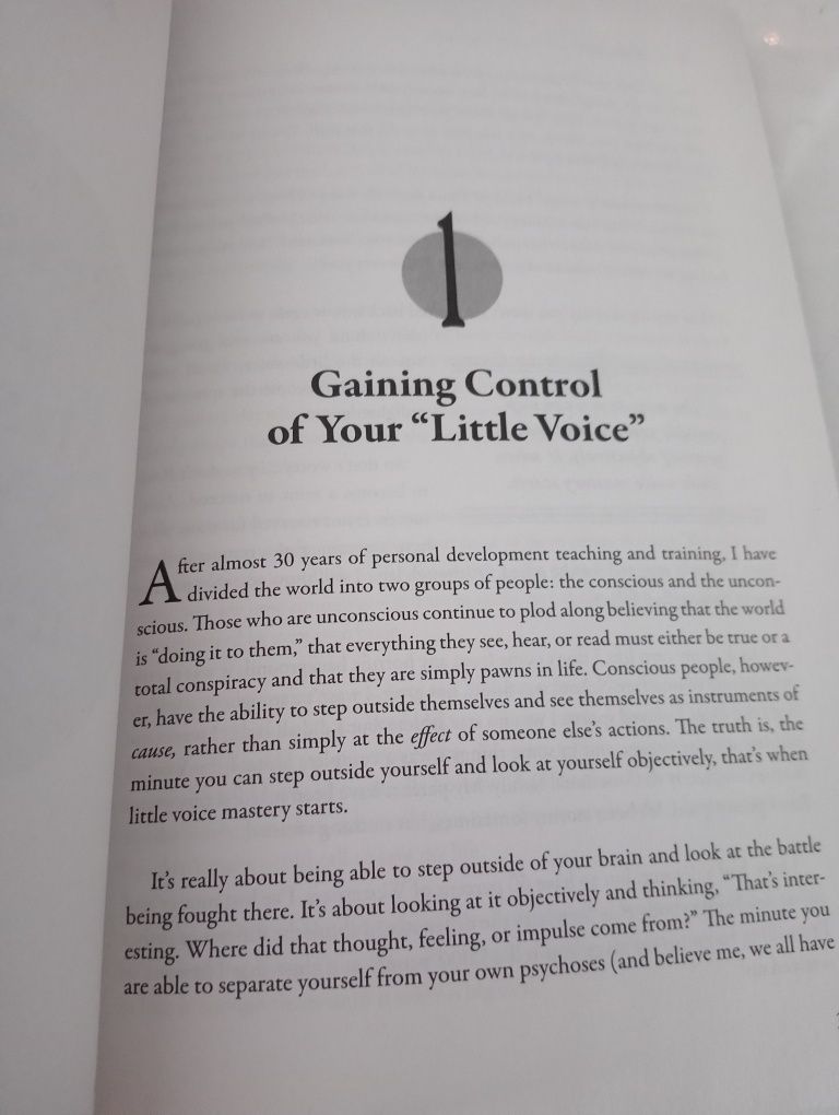 Little Voice Mastery: How to Win the War Between Your Ears in 30 Secon