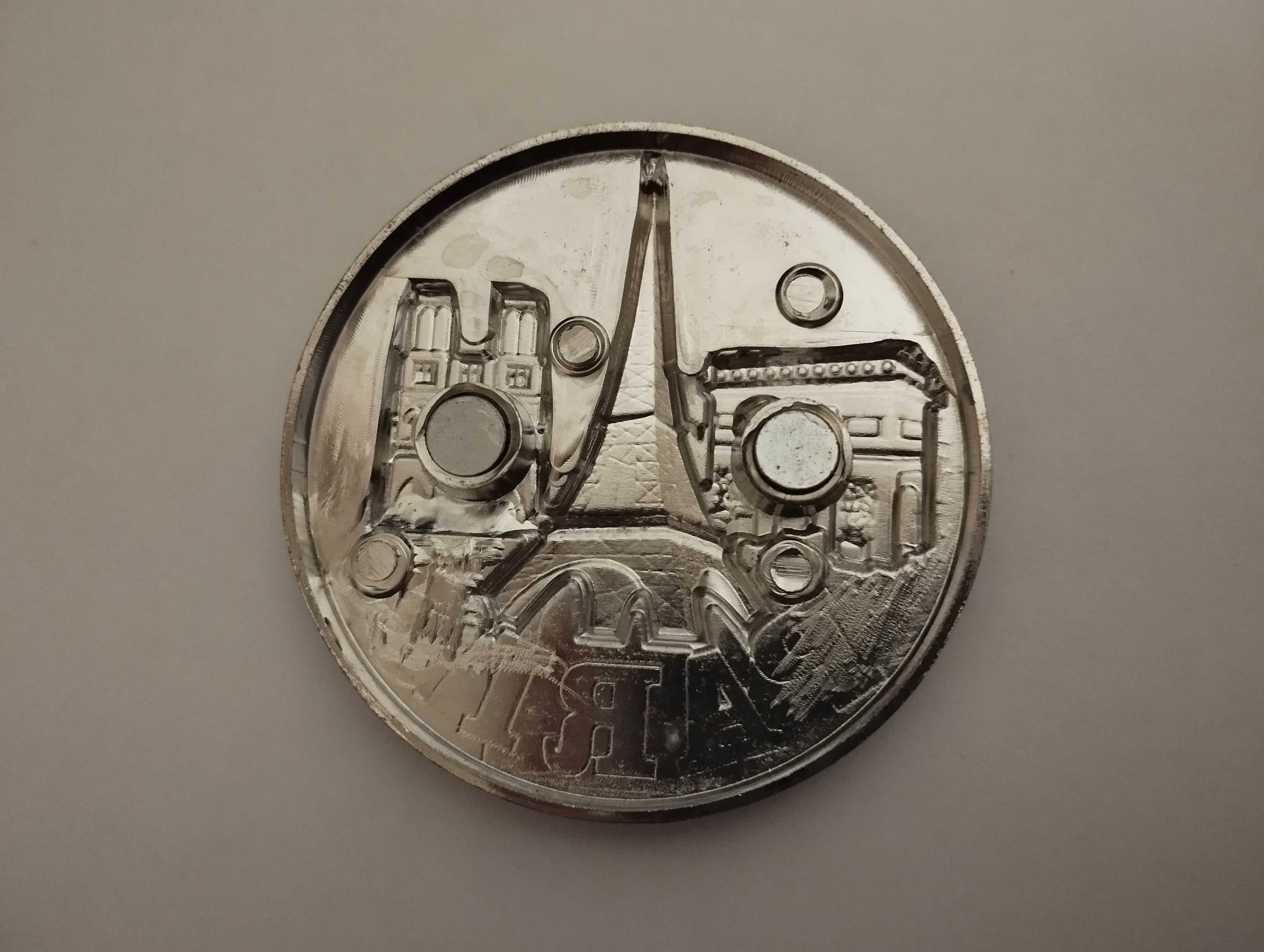 Paris Магнит сувенир на холодильник Париж