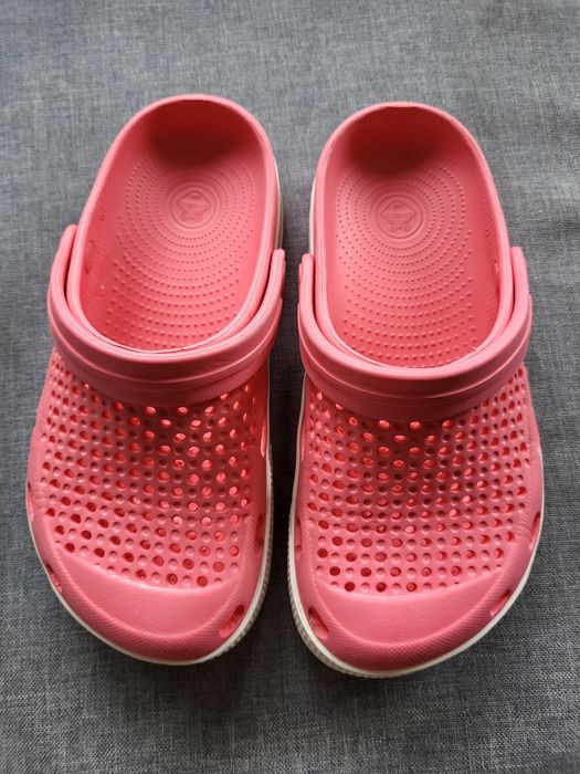 Klapki Coqui rozm. 32-33