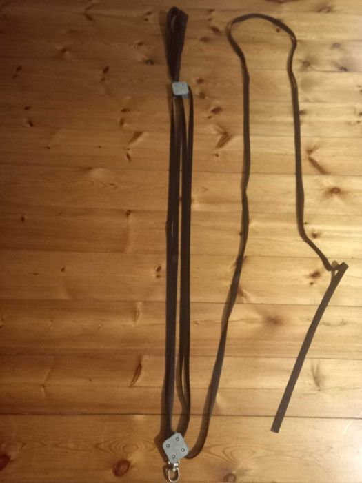 Przyrząd do rozciągania nóg