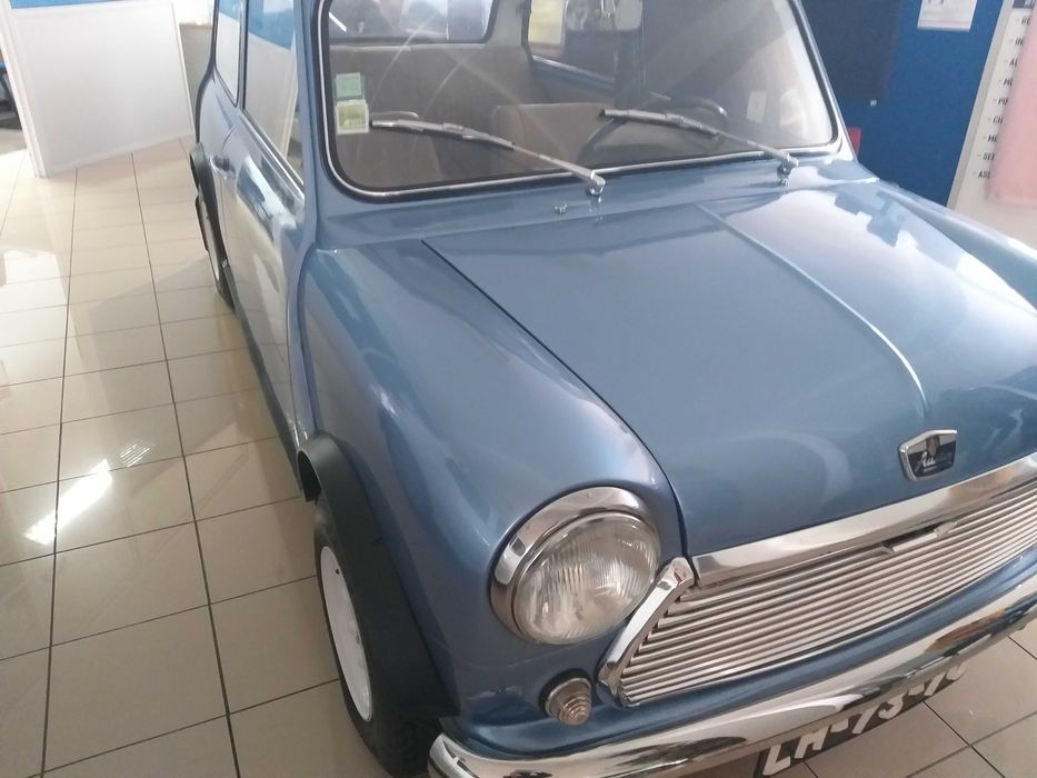 Aluguer de Mini Morris para Casamentos