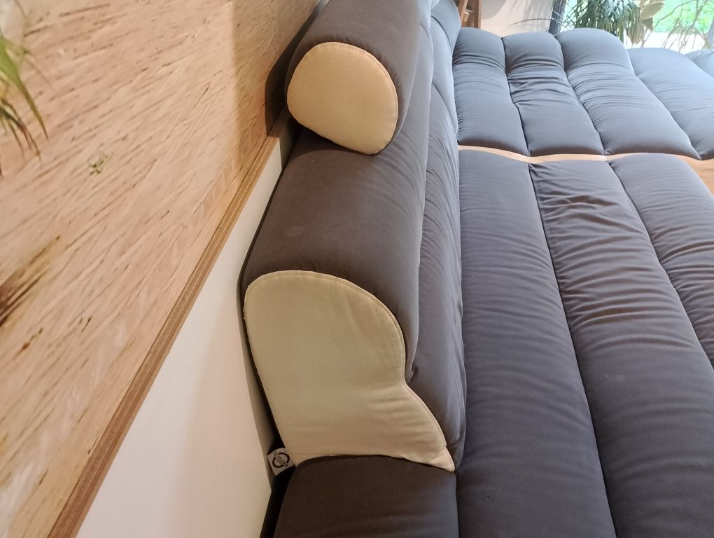Duża 2 częściowa sofa narożnik