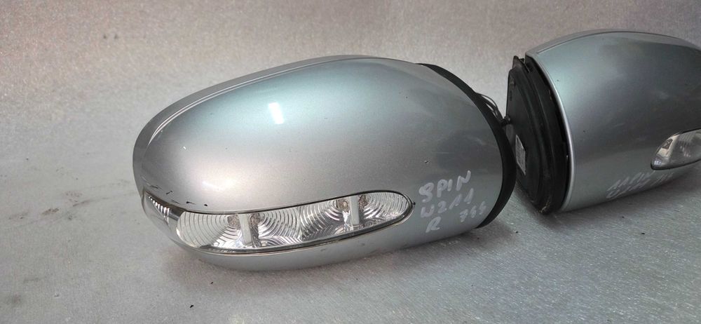 Lusterko Mercedes W211 E-Klasa L/R 744
