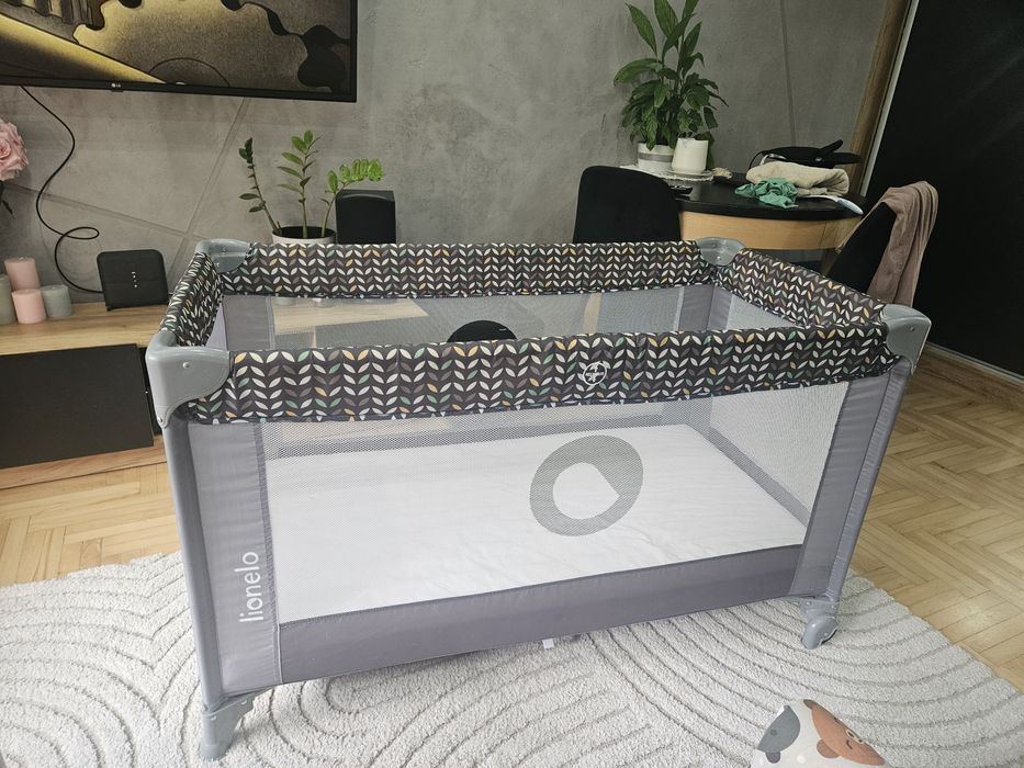 Łóżeczko turystyczne lionelo + materac
