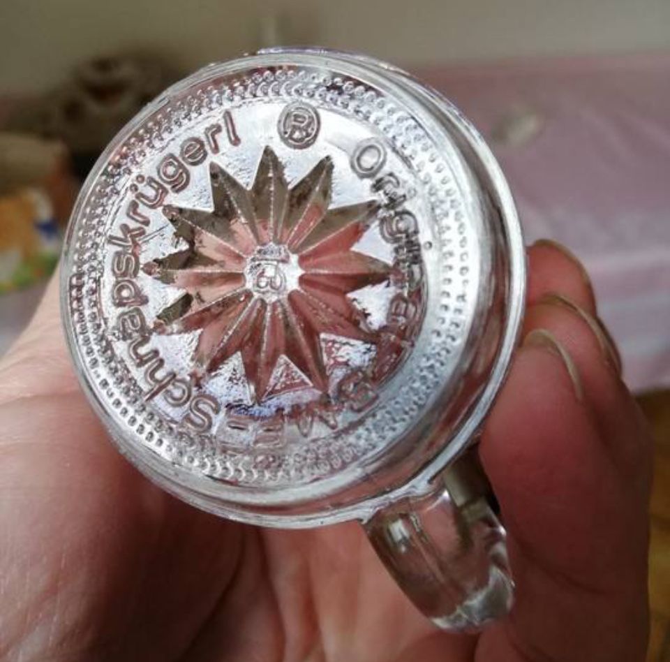 Niemiecki oryginalny mini kufelek kieliszek do sznapsa