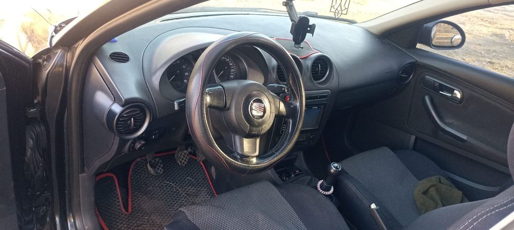 Продам надійне авто Seat Cordoba 2 Sport