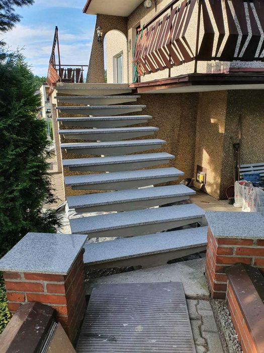 Schody Wewnętrzne Zewnętrzne Granitowe Granit Kamień Naturalny