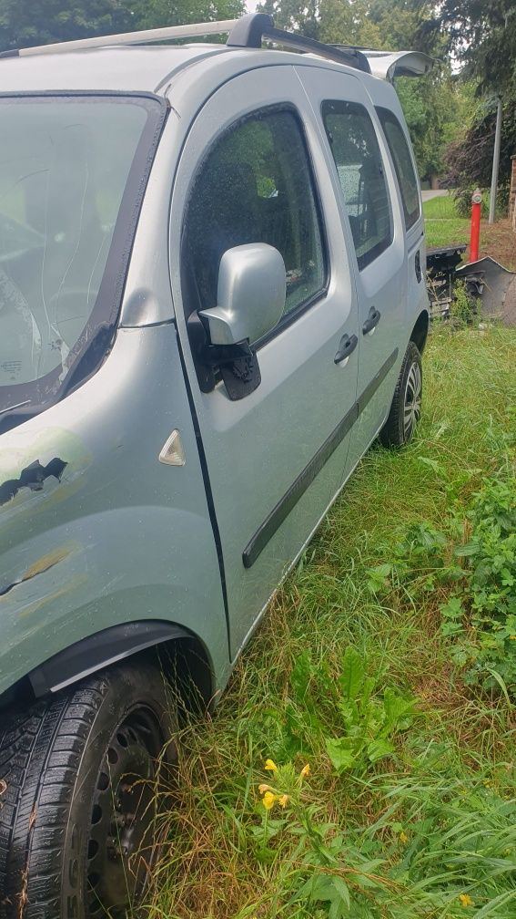 Renault Kangoo 1.5dci Klima po wypadku Zarejestrowany na Ukrainie