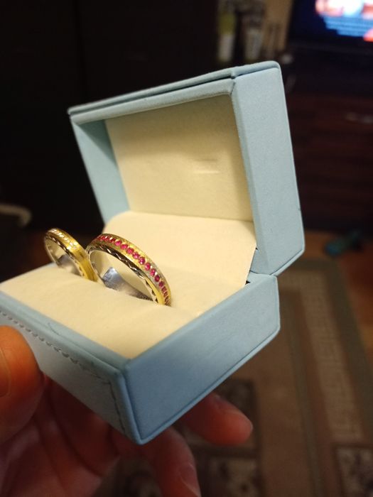 Obrączki Ślubne Żółte i Białe Złoto Diamenty Rubiny