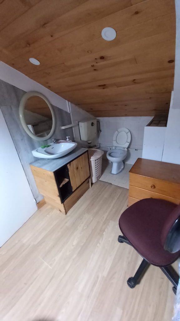 Precisa de um quarto para morar