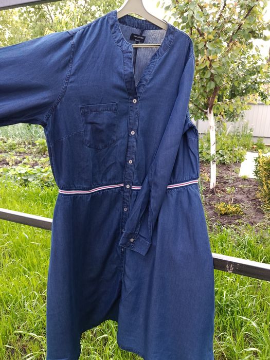 Плаття джинсове.