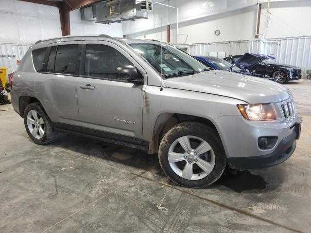 Jeep Compass 2016 року