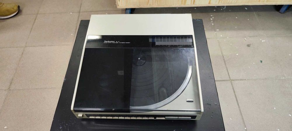 Gramofon Tehcnics SL-6