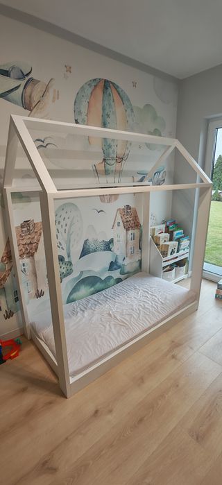 Łóżeczko dziecięce Biały Domek + stelaż materac 80x160