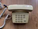 Telefon stacjonarny  Saga .