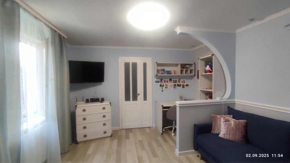 Продаж будинку в центрі Постолакі, центр